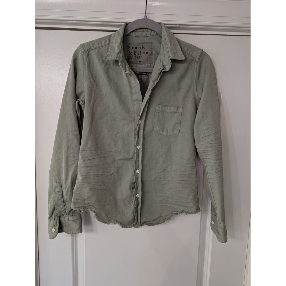 Frank & Eileen Barry Sage Green Cotton Twill Button Down Raw Hem Shirt XS
